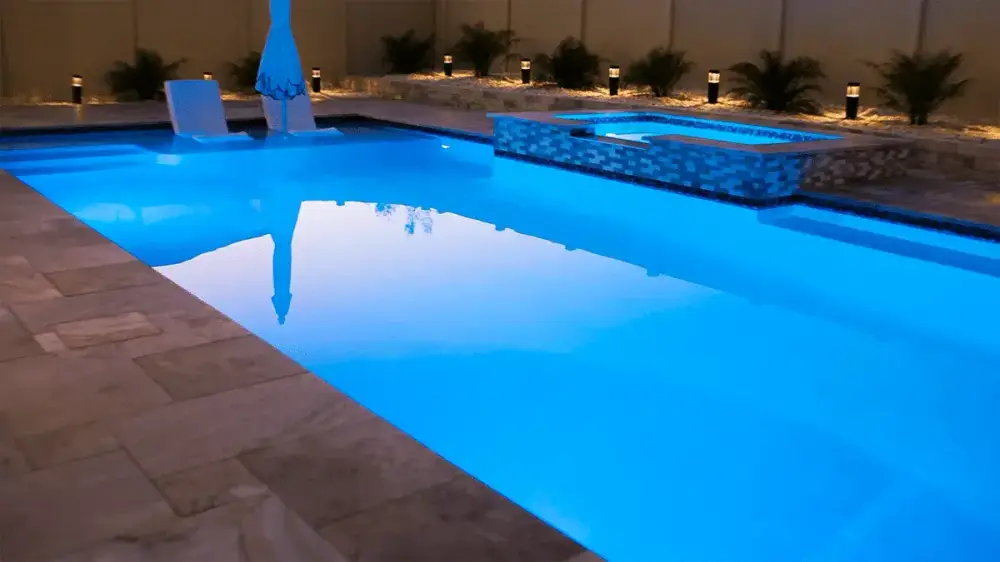 view of a pool and jacuzzi near tampa